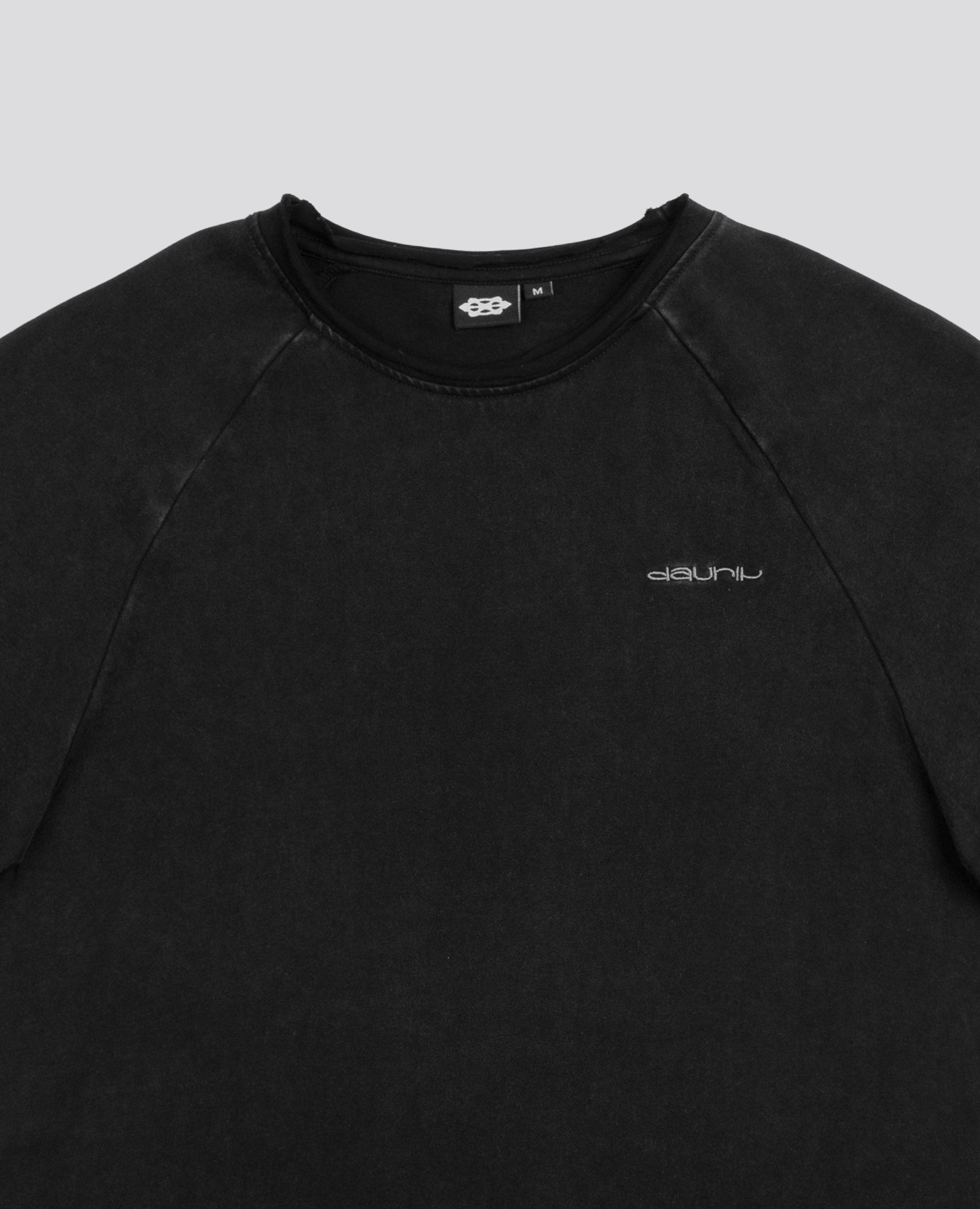 DARK DISTRESSED T-SHIRT