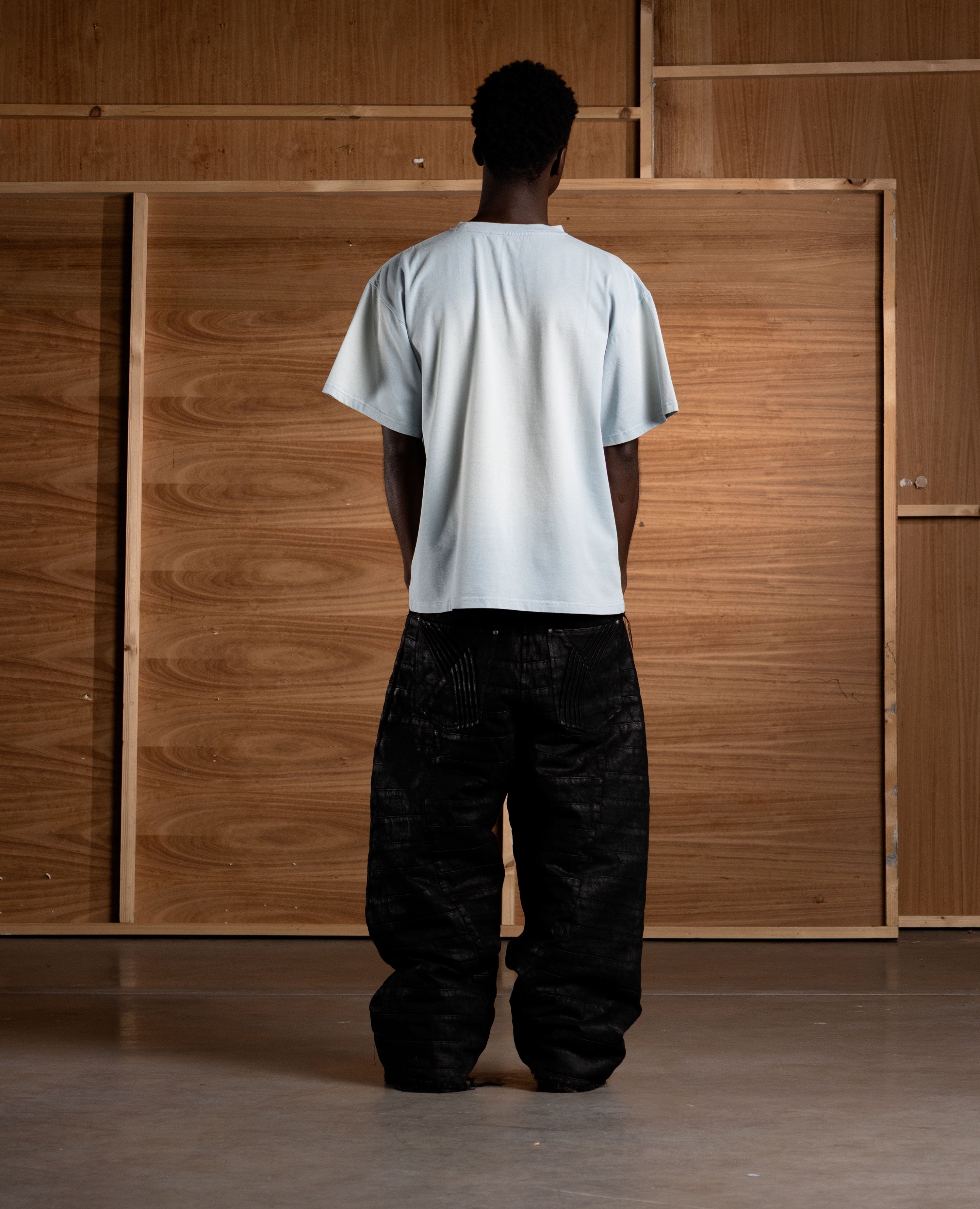 BLUE WASHED SCRIPT T-SHIRT