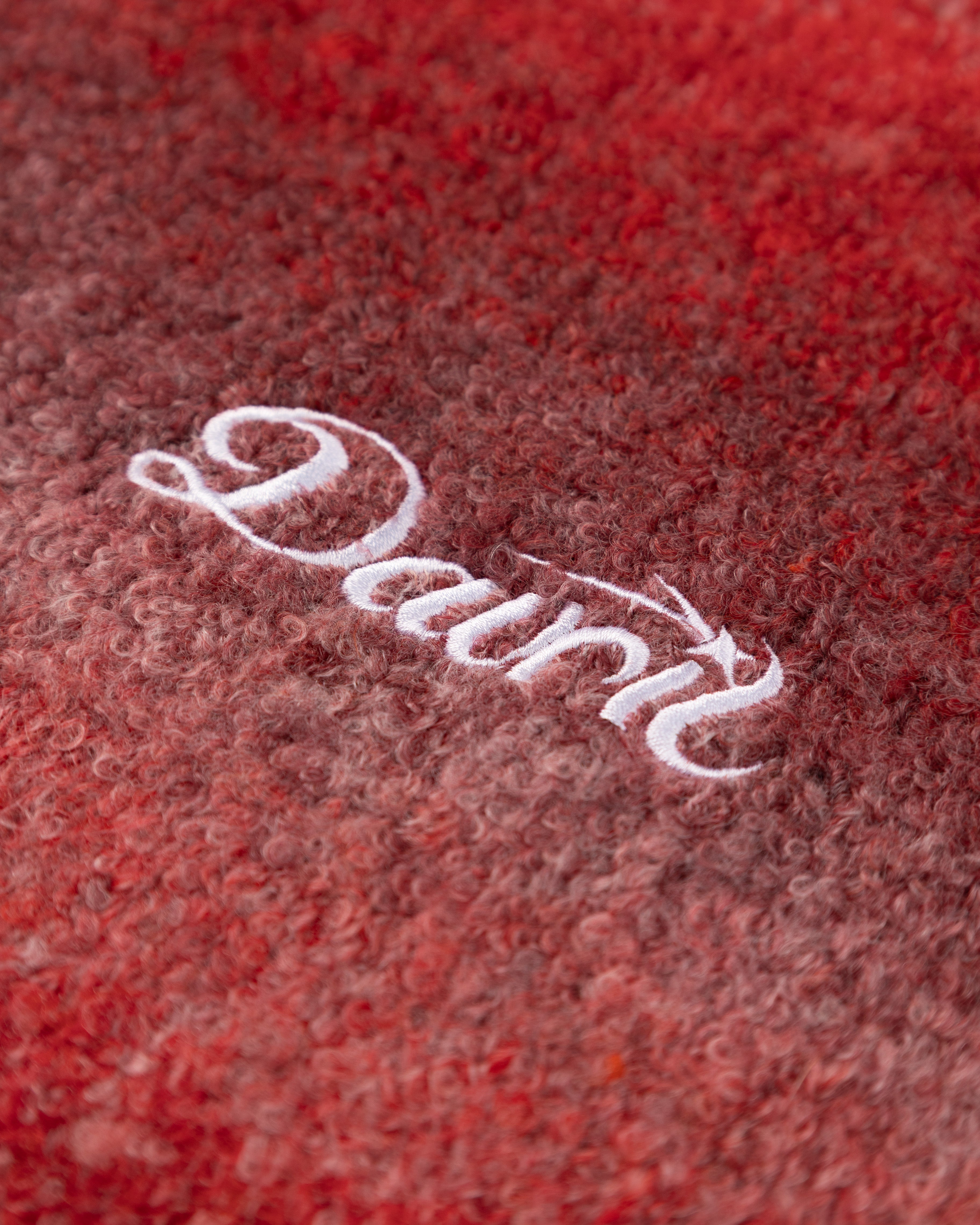 SOLAR RED GRADIENT ZIP