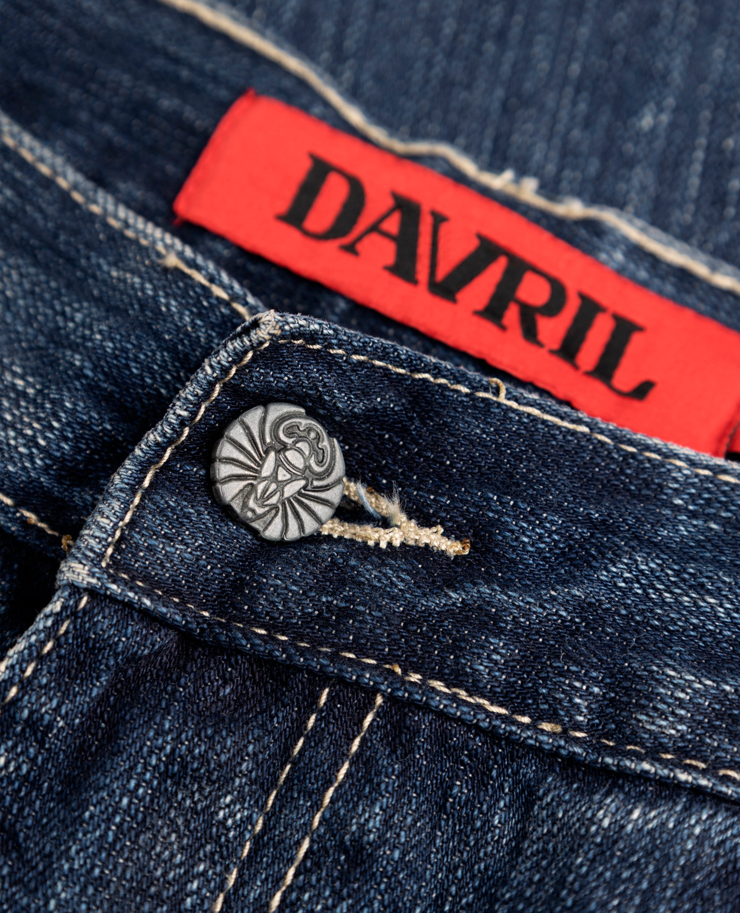 BLUE WILDLIFE LOOSE-FIT DENIM