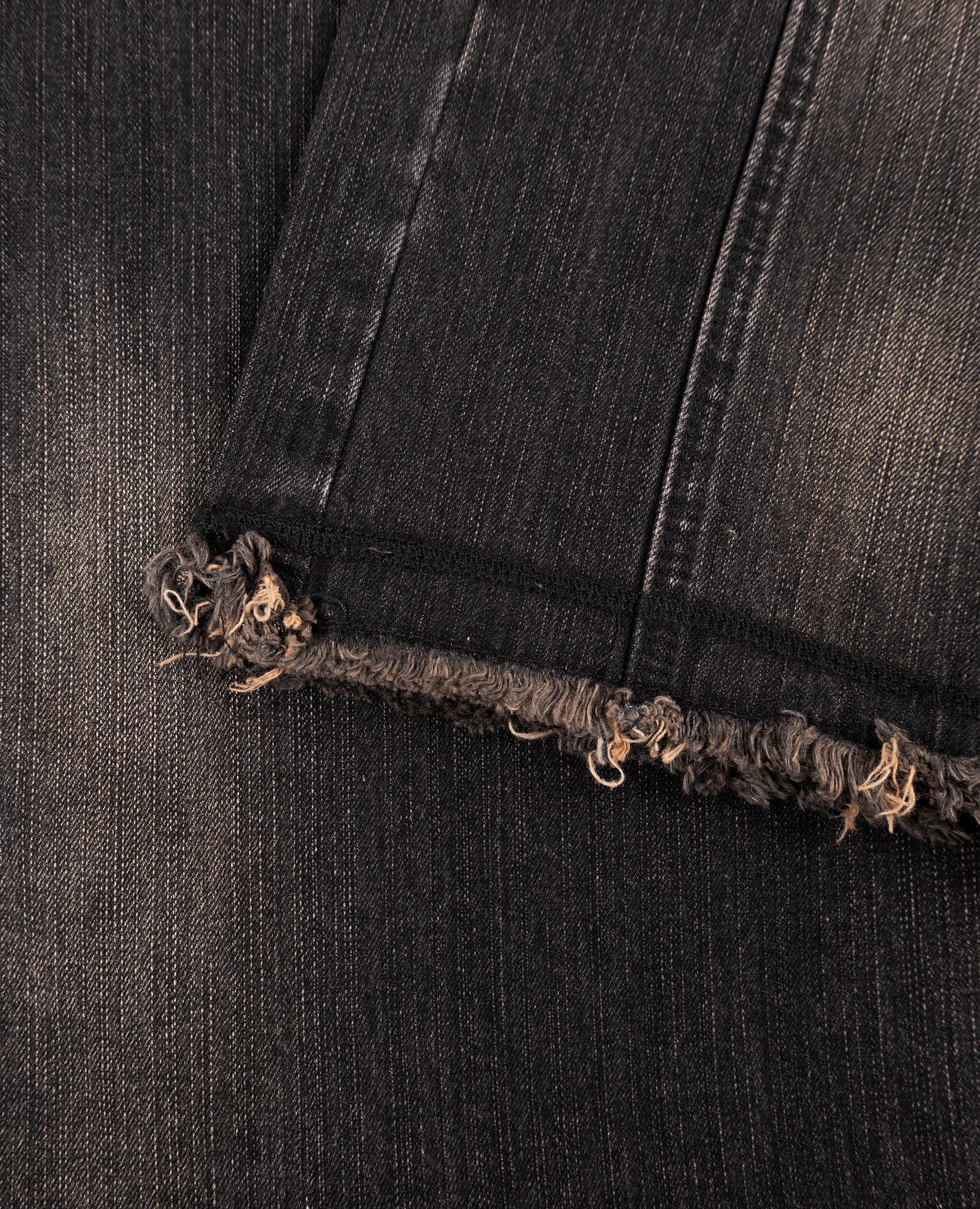 HUSSARD ULTRA-LOOSE FIT EVERYDAY DENIM