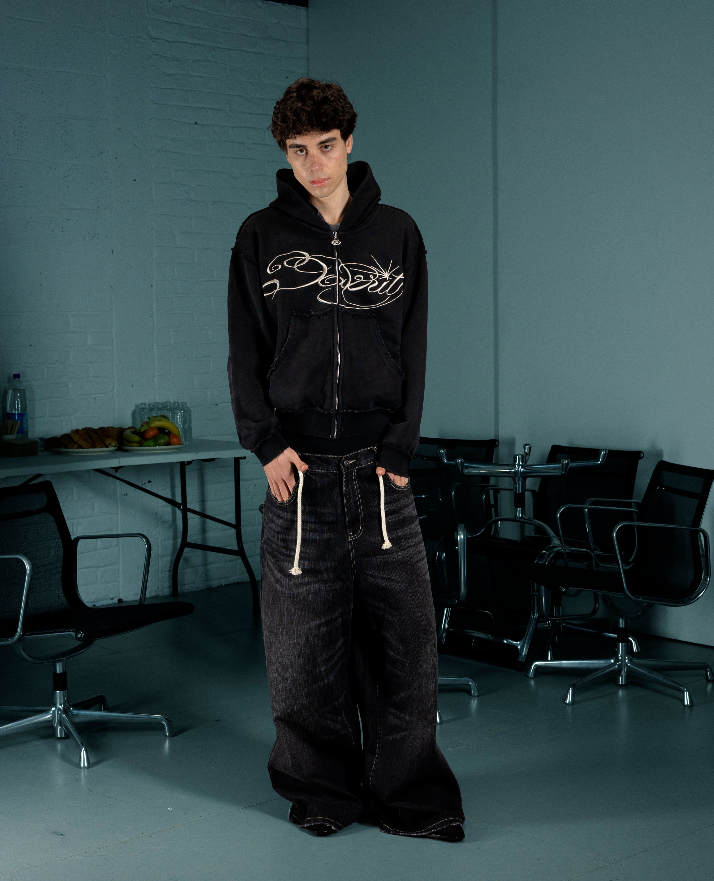 BLACK RAYBEAM ZIP
