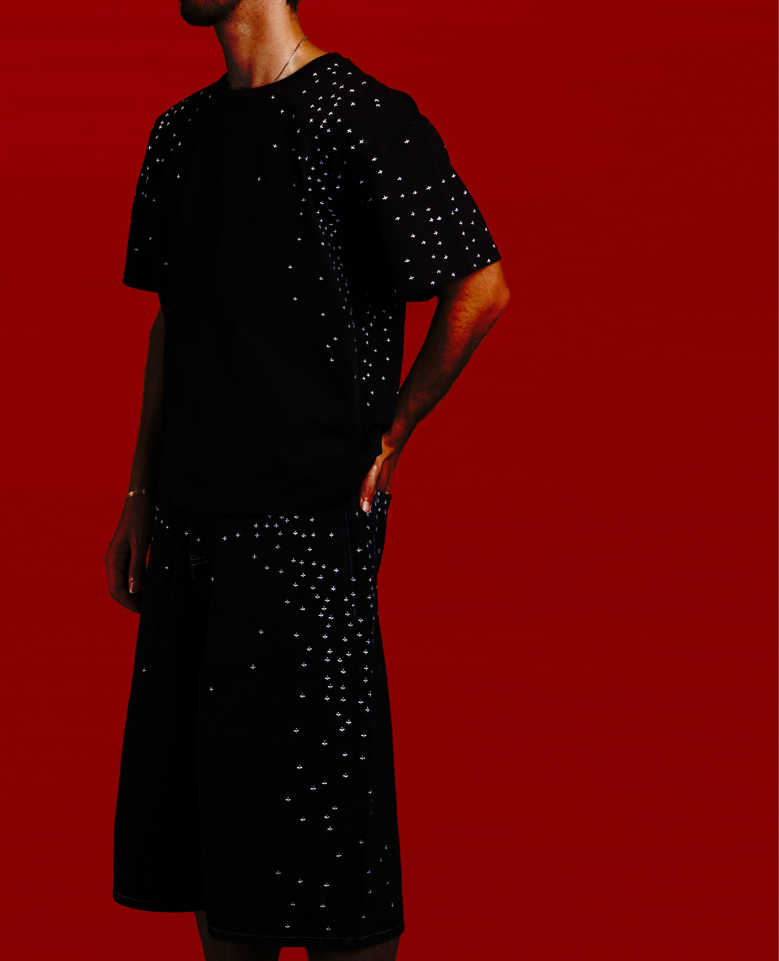 BLACK STARDUST T-SHIRT