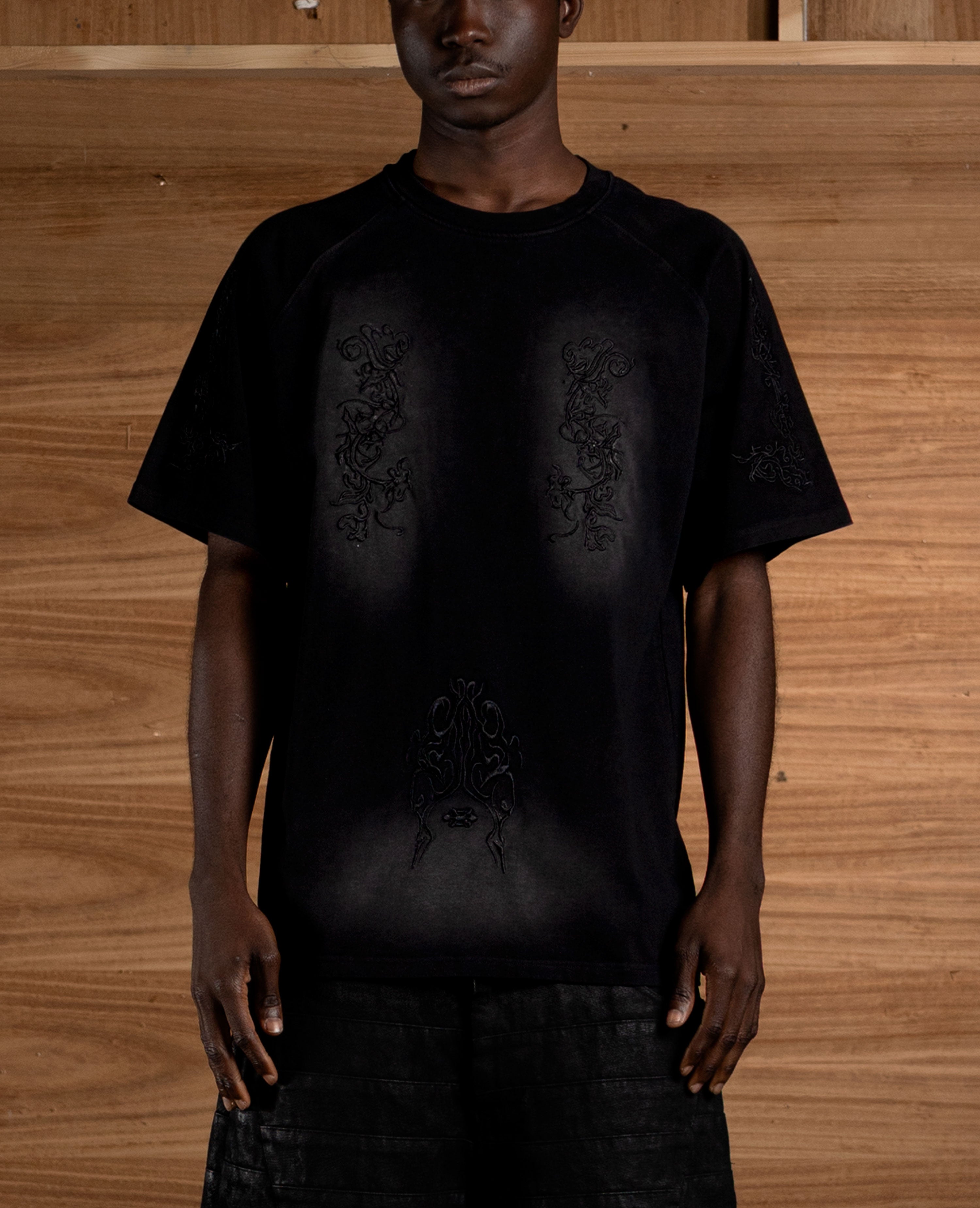 DARK IVY T-SHIRT