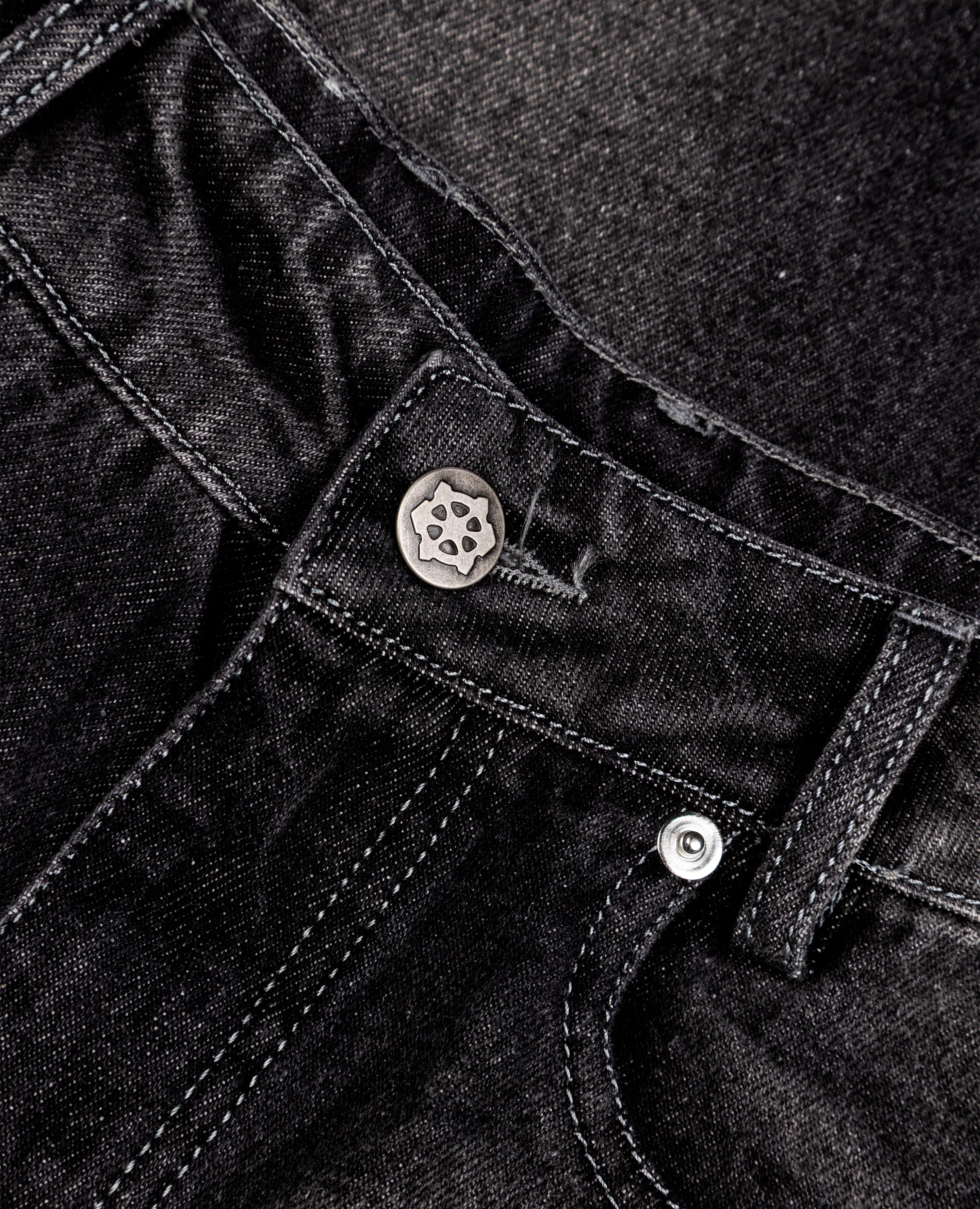 V-FLIGHT WASHED JORT